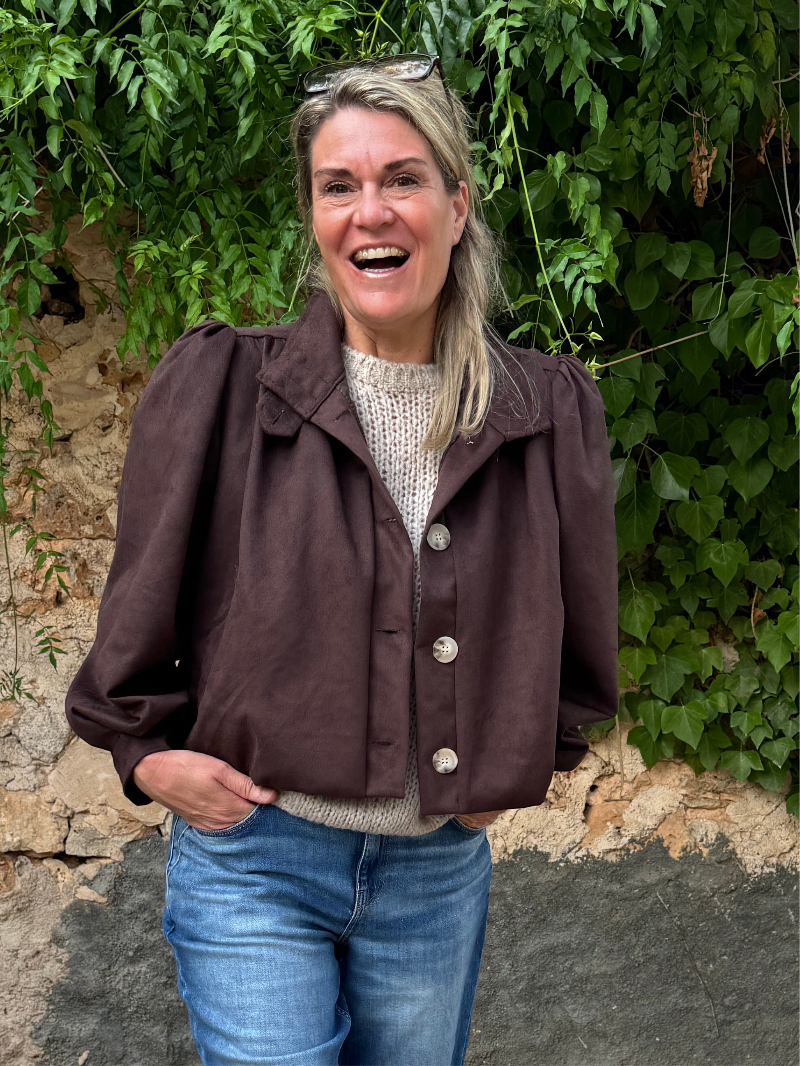 Jas - Sabine - Cartouche by Suus