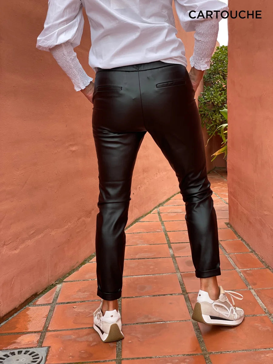 Broek - Roos Nukus