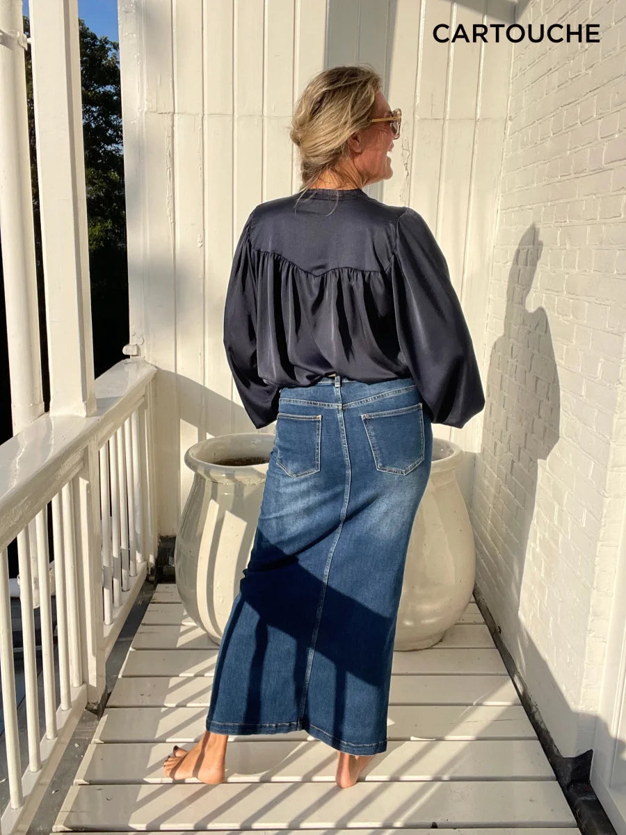 Rok - Roxanne Cartouche