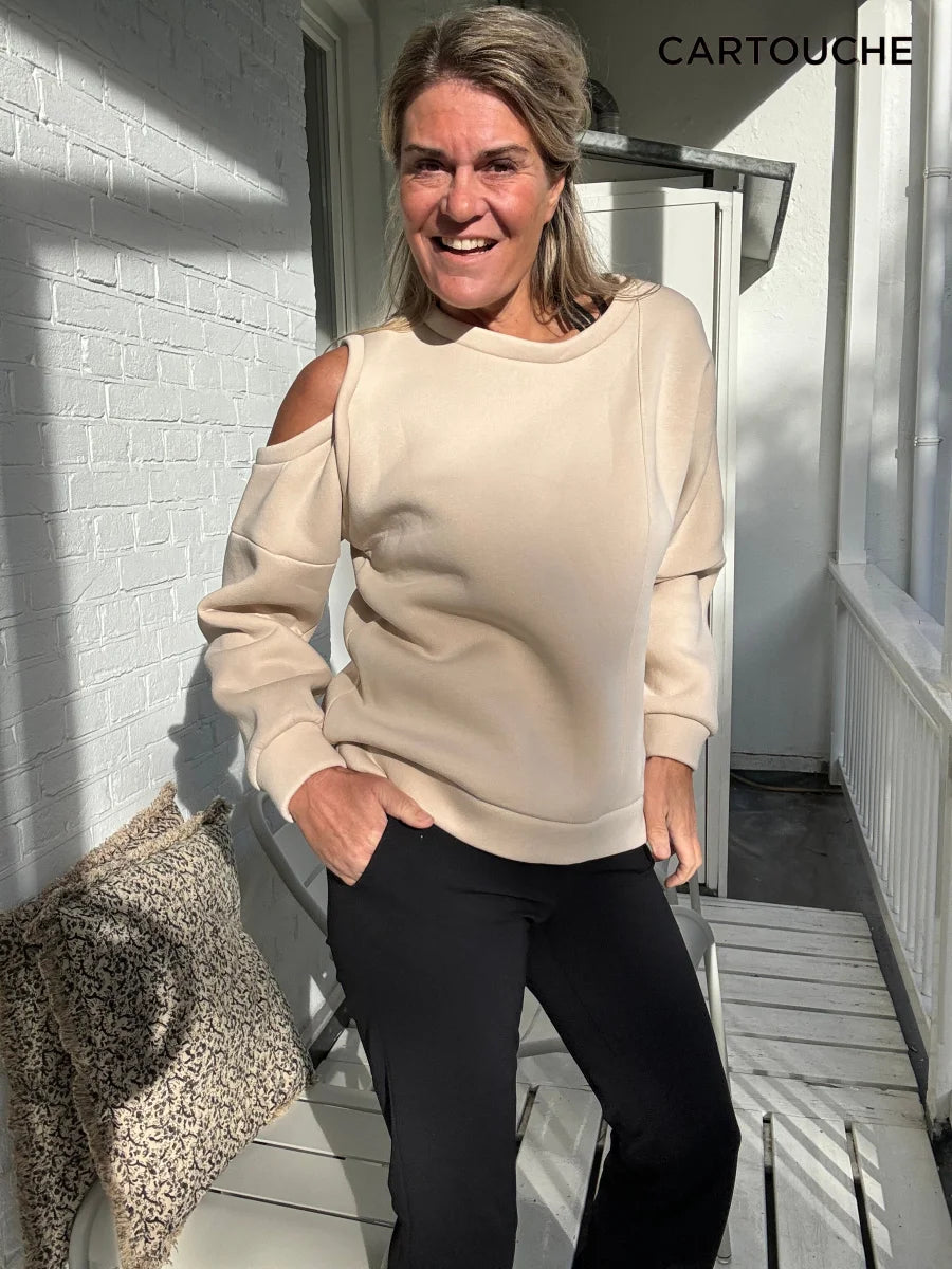 Sweater - Pip Cartouche