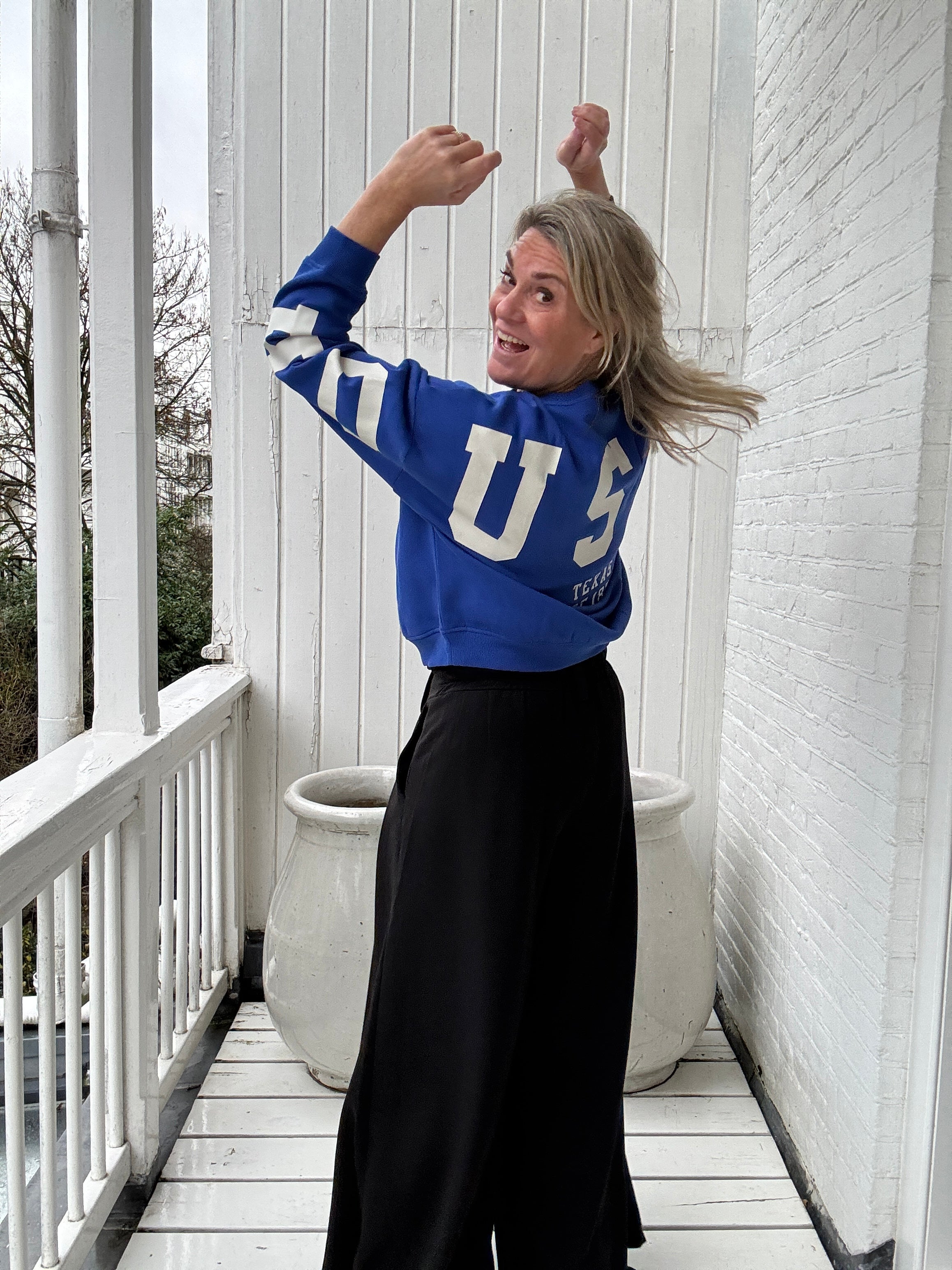 Sweater - SWEAT LS BACK/SLEEVE PRINT - Only