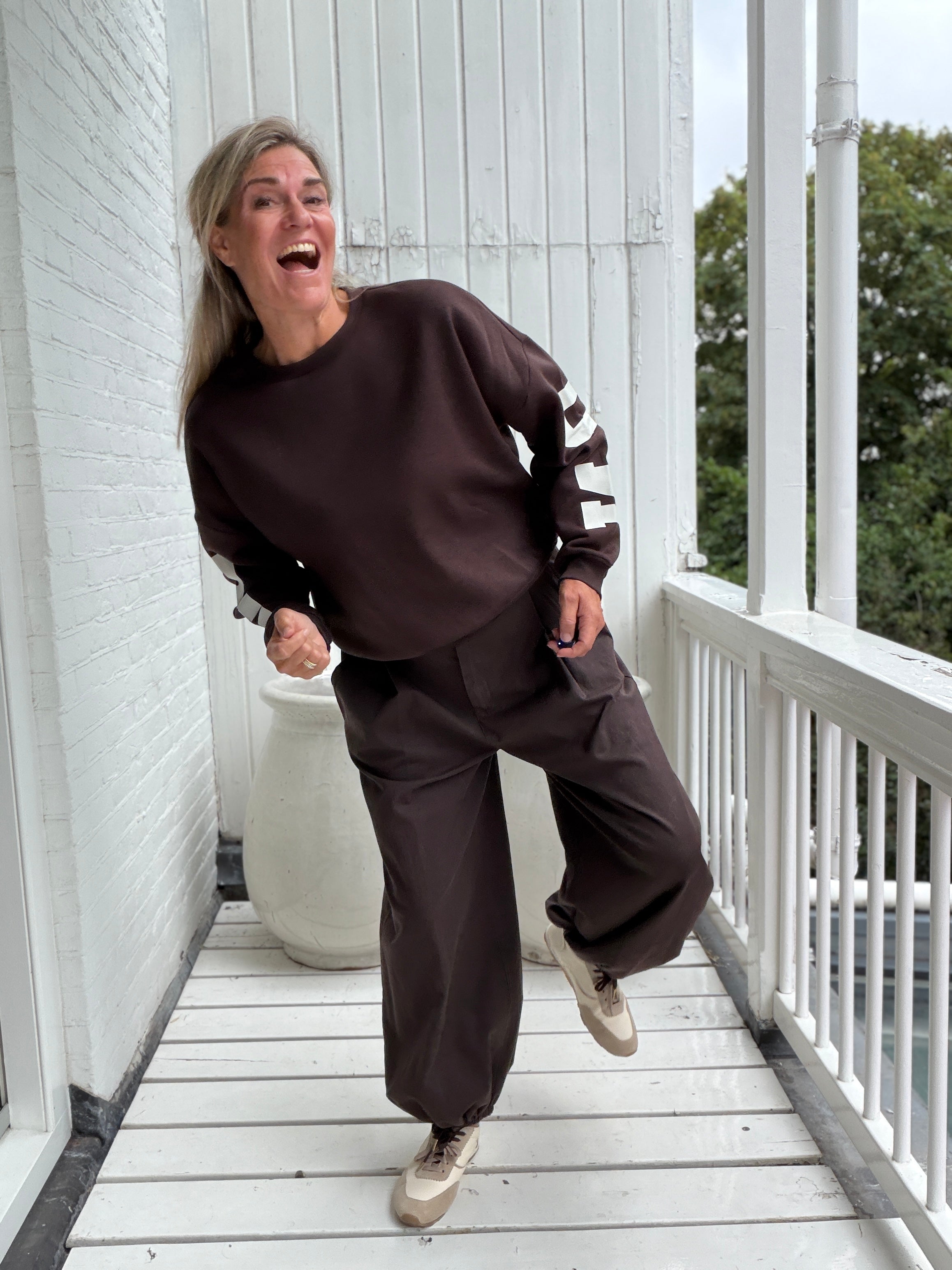 Sweater - SWEAT LS BACK/SLEEVE PRINT - Only