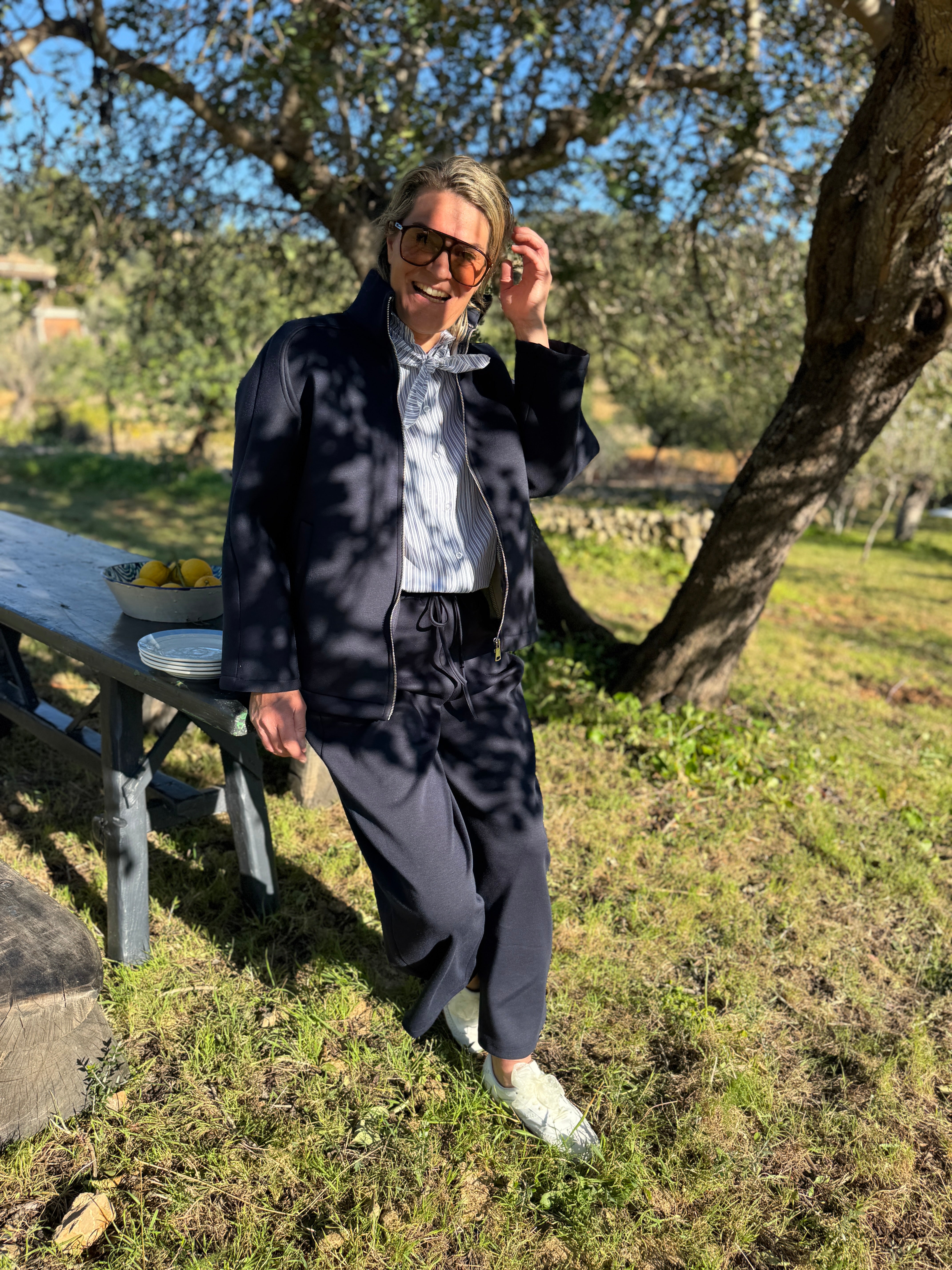 Scuba Jas - Bilbao - Cartouche by Suus