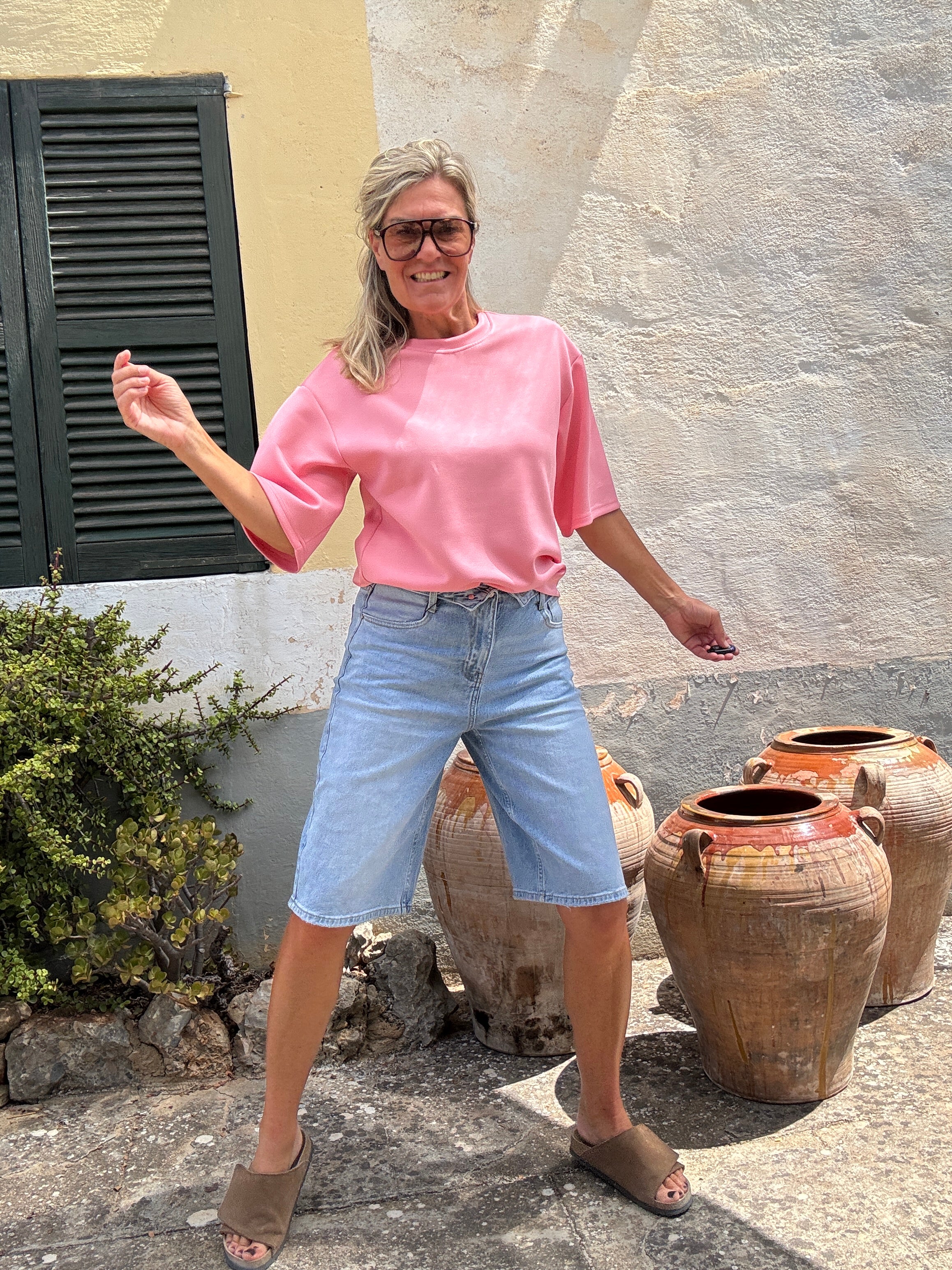 T-Shirt - Azra Boxy T-shirt - TOODAY