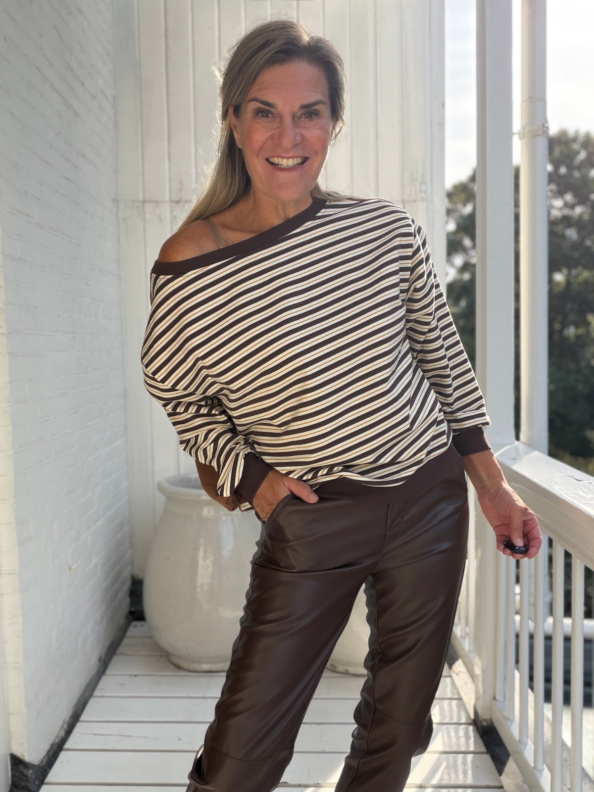Sweater - Love - Cartouche by Suus