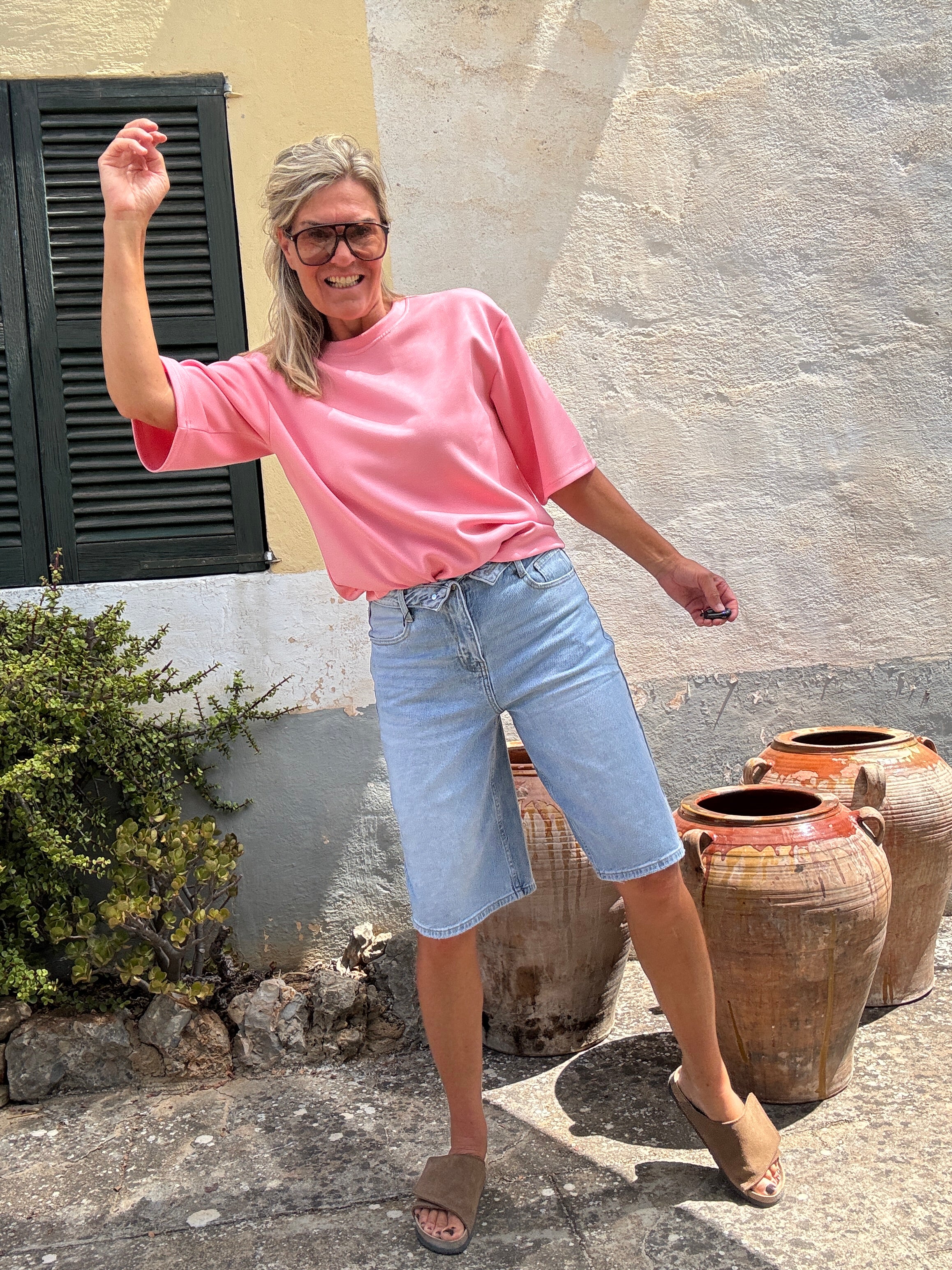 T-Shirt - Azra Boxy T-shirt - TOODAY