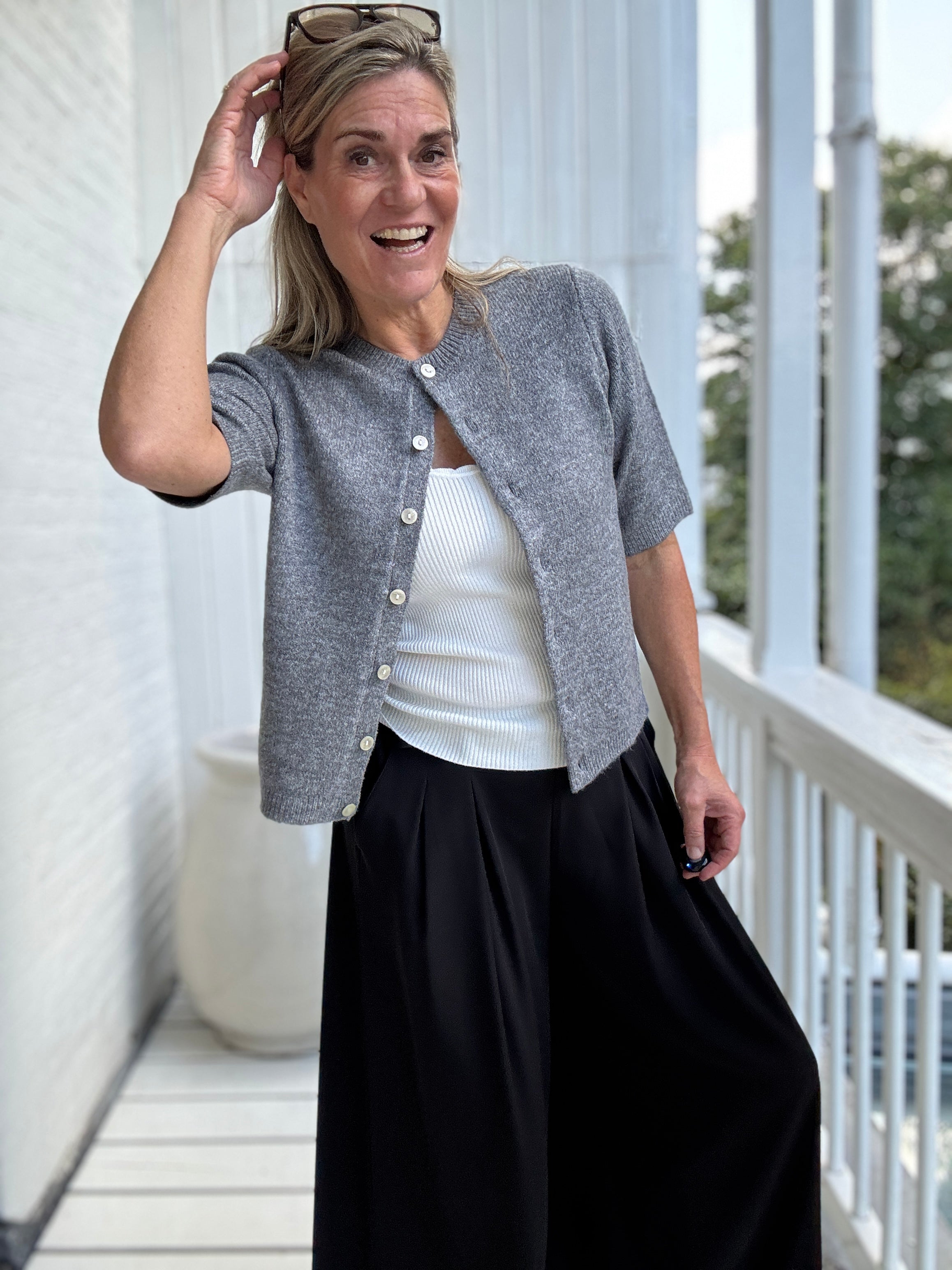 Vest - DAINTY O-NECK 2/4 KNIT CARDIGAN - Vila