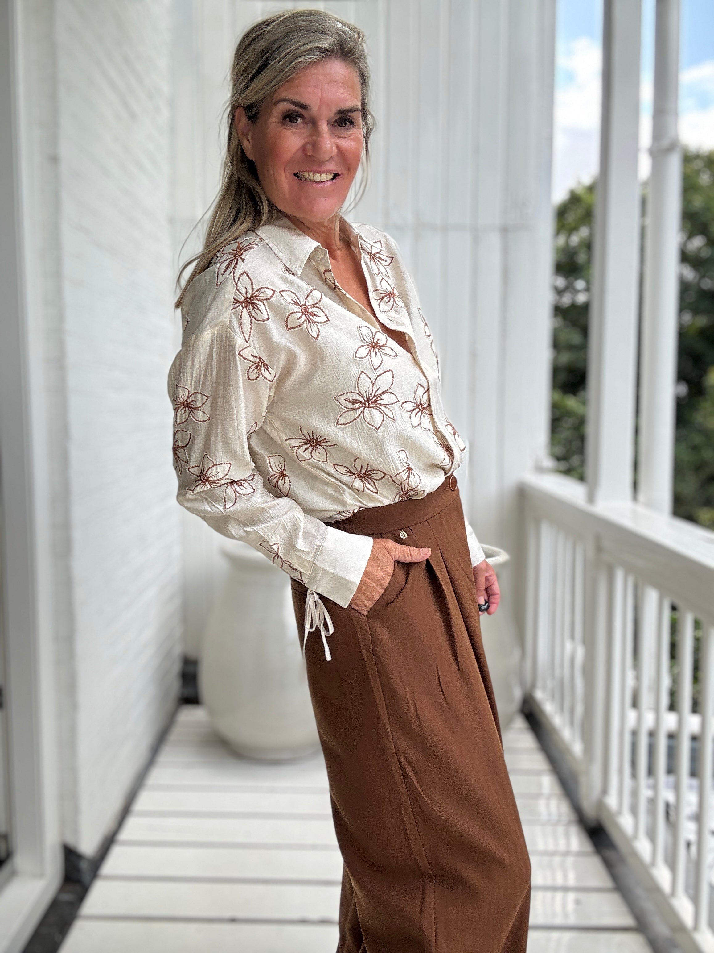 Bailey Blouse Flower - Nukus