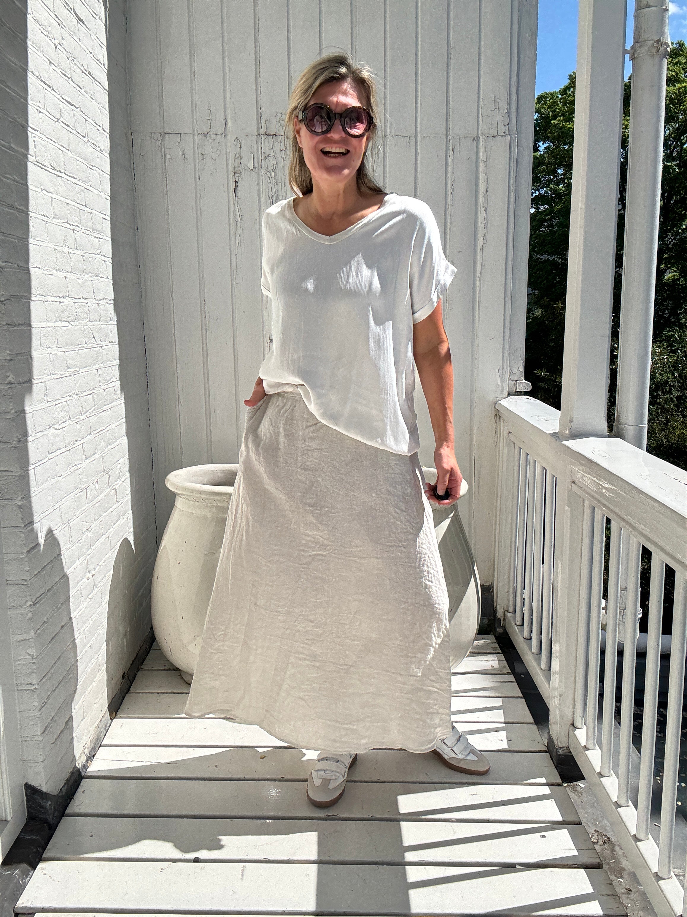 T-Shirt - Vlinder - Cartouche by Suus