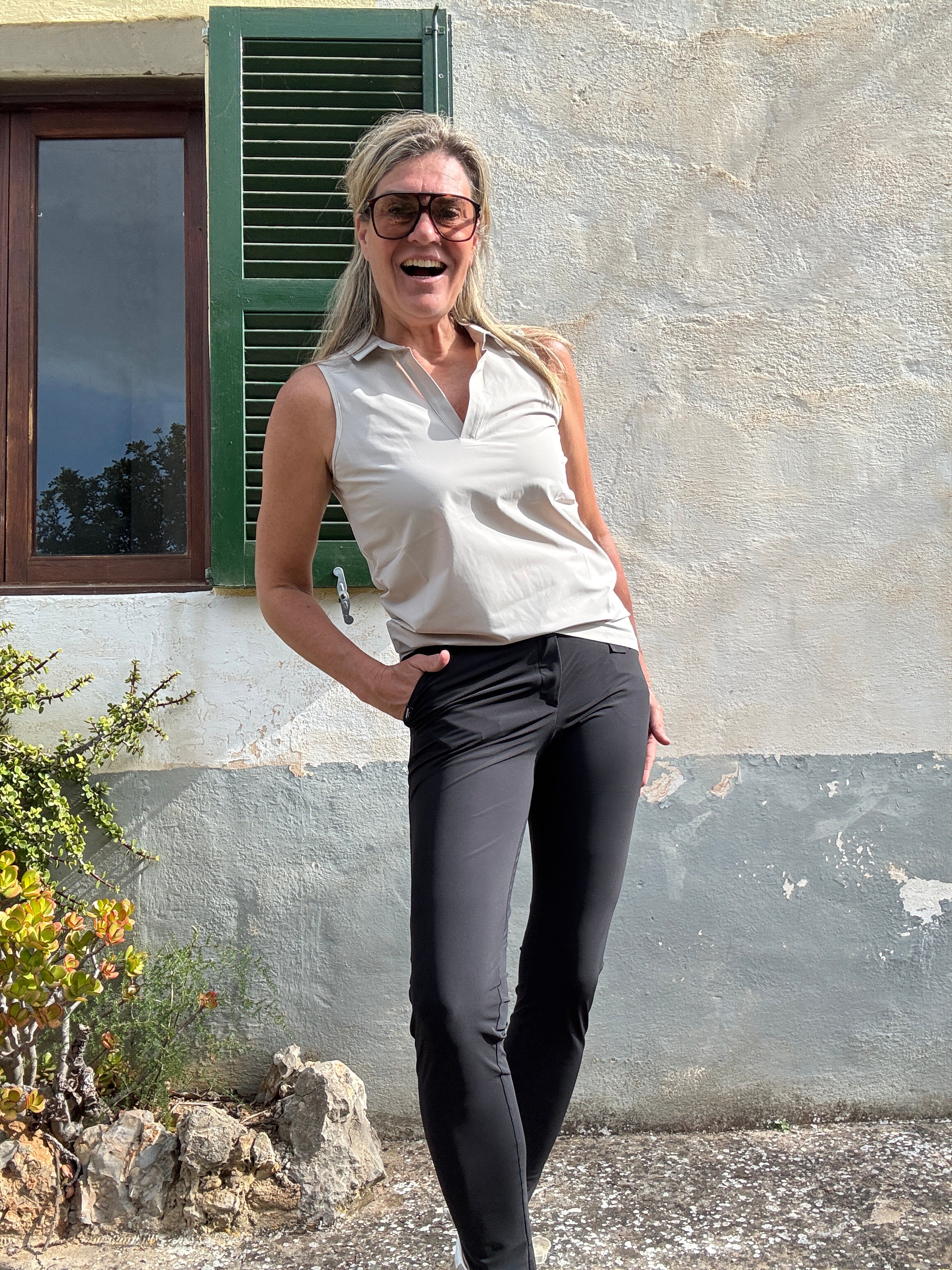 Top - Reno - Penn & Ink