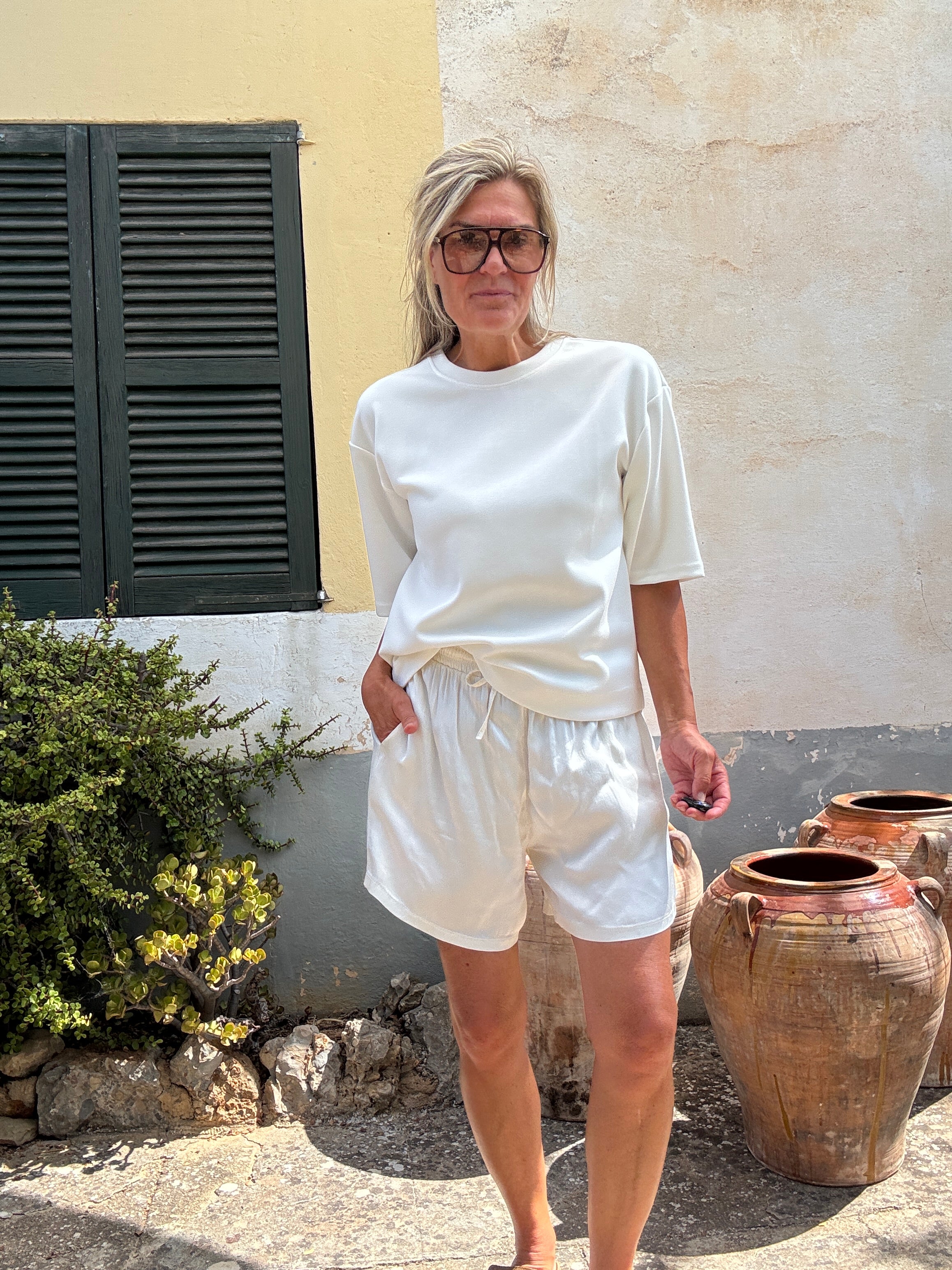 T-Shirt - Azra Boxy T-shirt - TOODAY