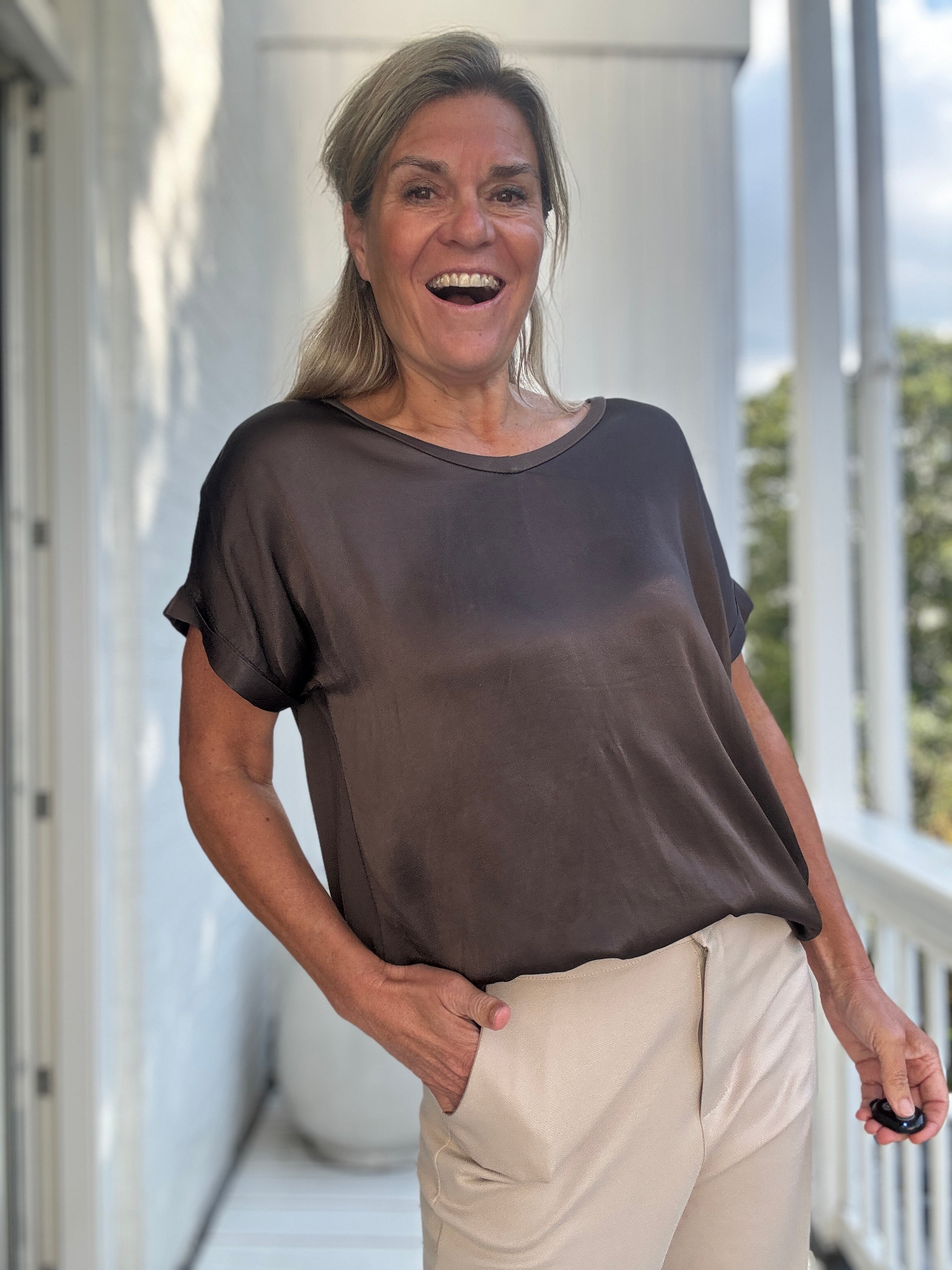 T-Shirt - Vlinder - Cartouche by Suus