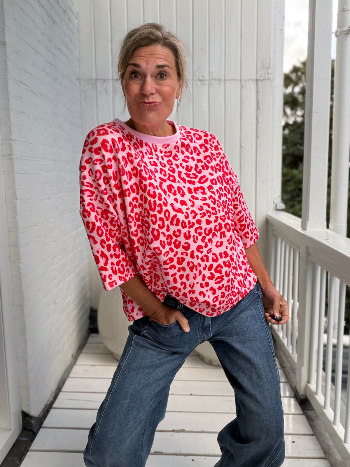 Sweater  - Lois
