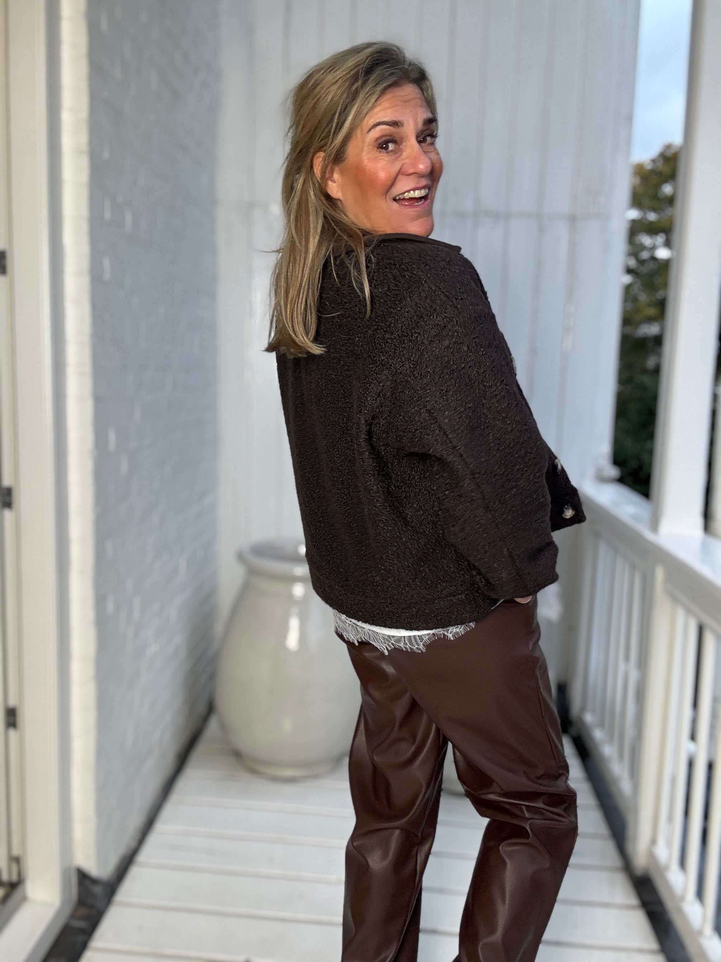 Jas - Sky - Cartouche by Suus