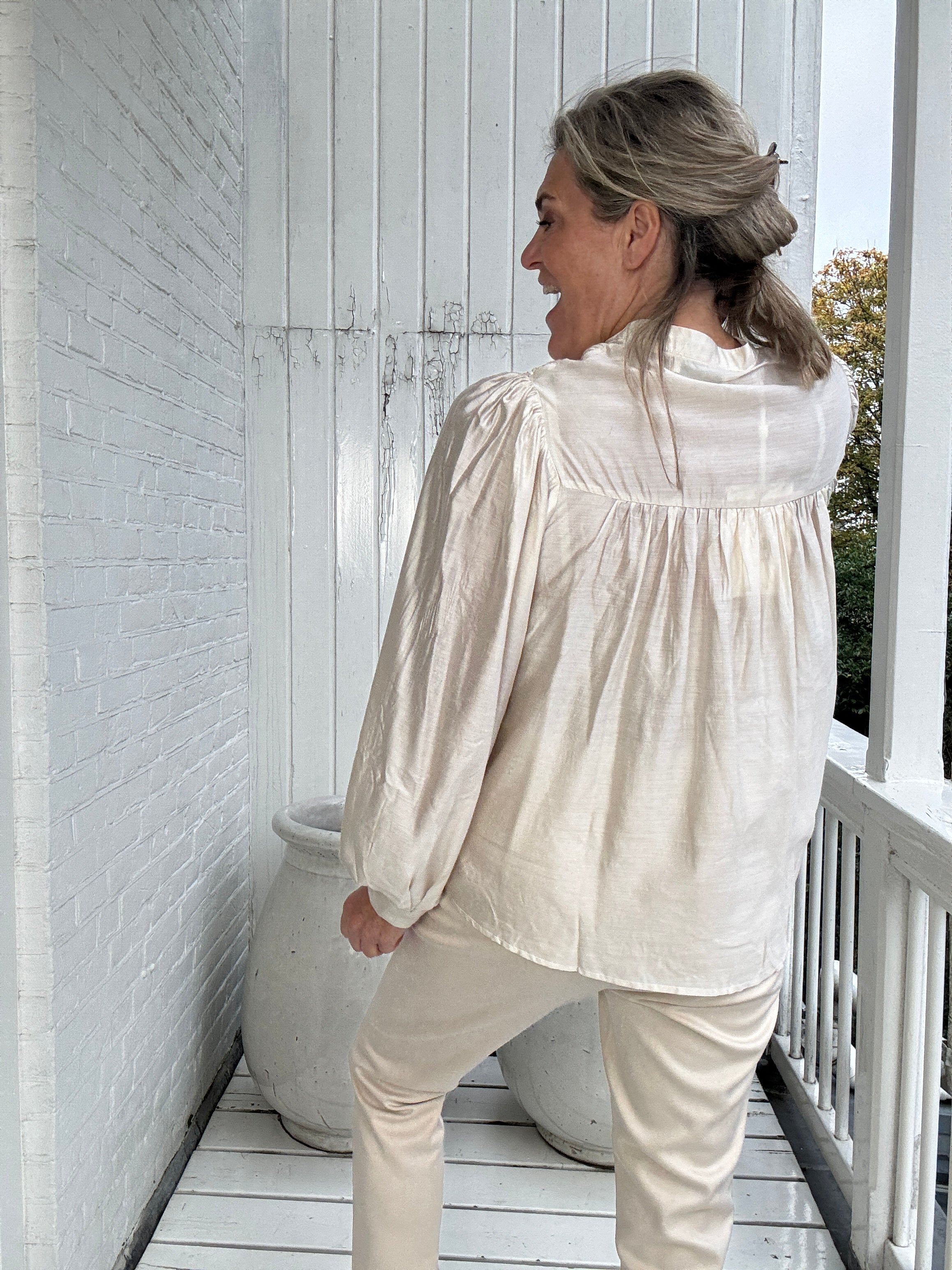 Julia Blouse - NUKUS