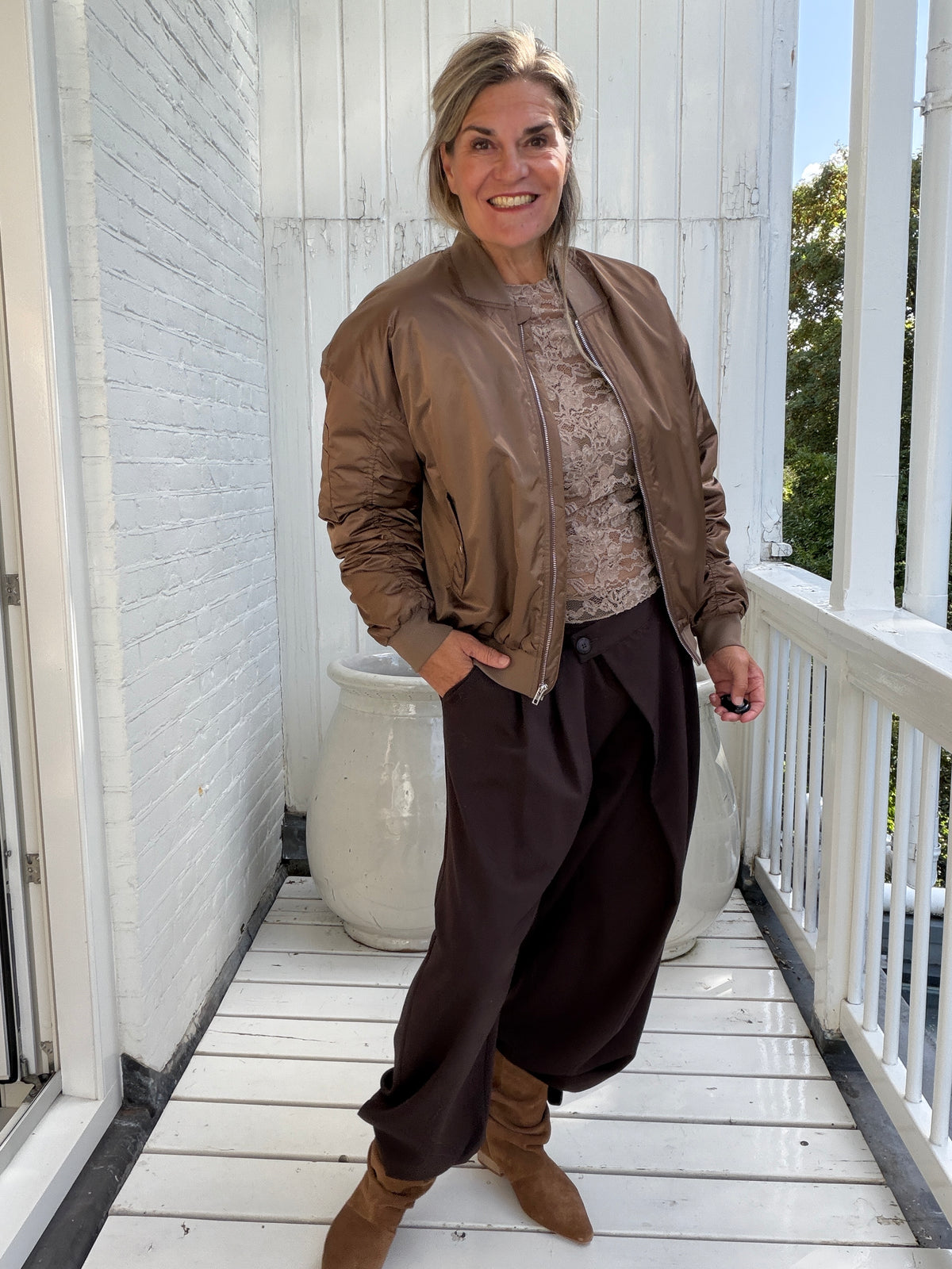 Bomber - Olivia - Cartouche by Suus