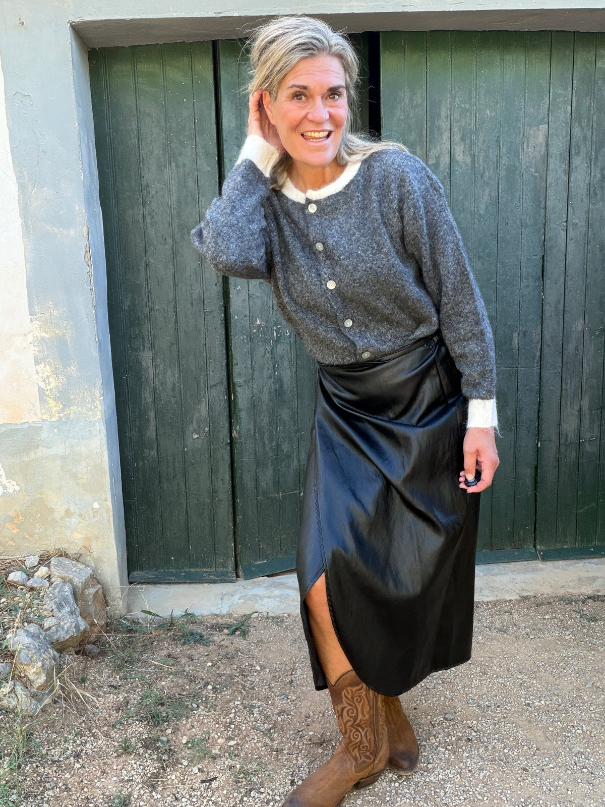 Vest Louisa met schelpknopen – foto 9