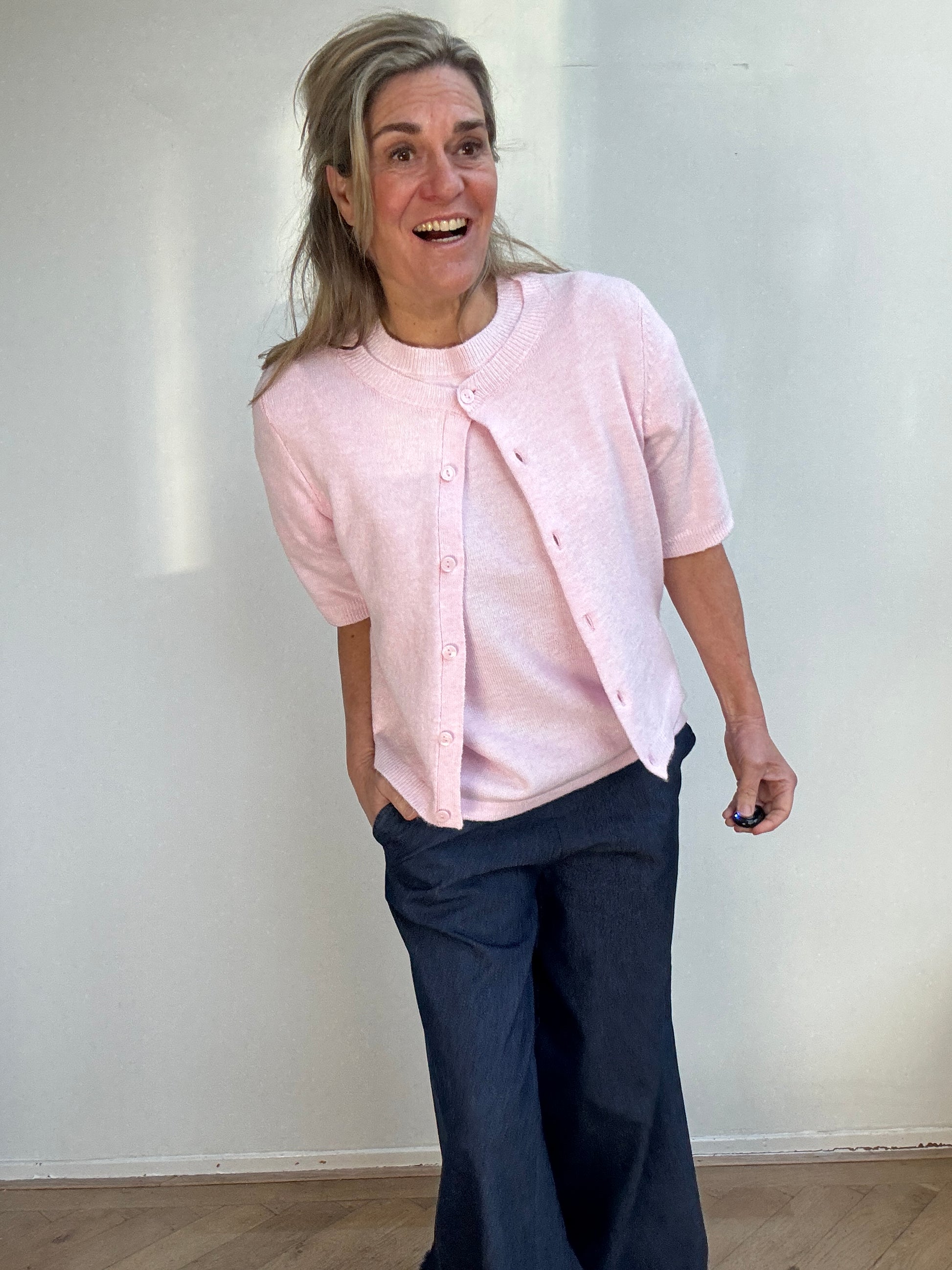 Gebreide cardigan voor dames in Zwart Gebreide cardigan voor dames in Zwart