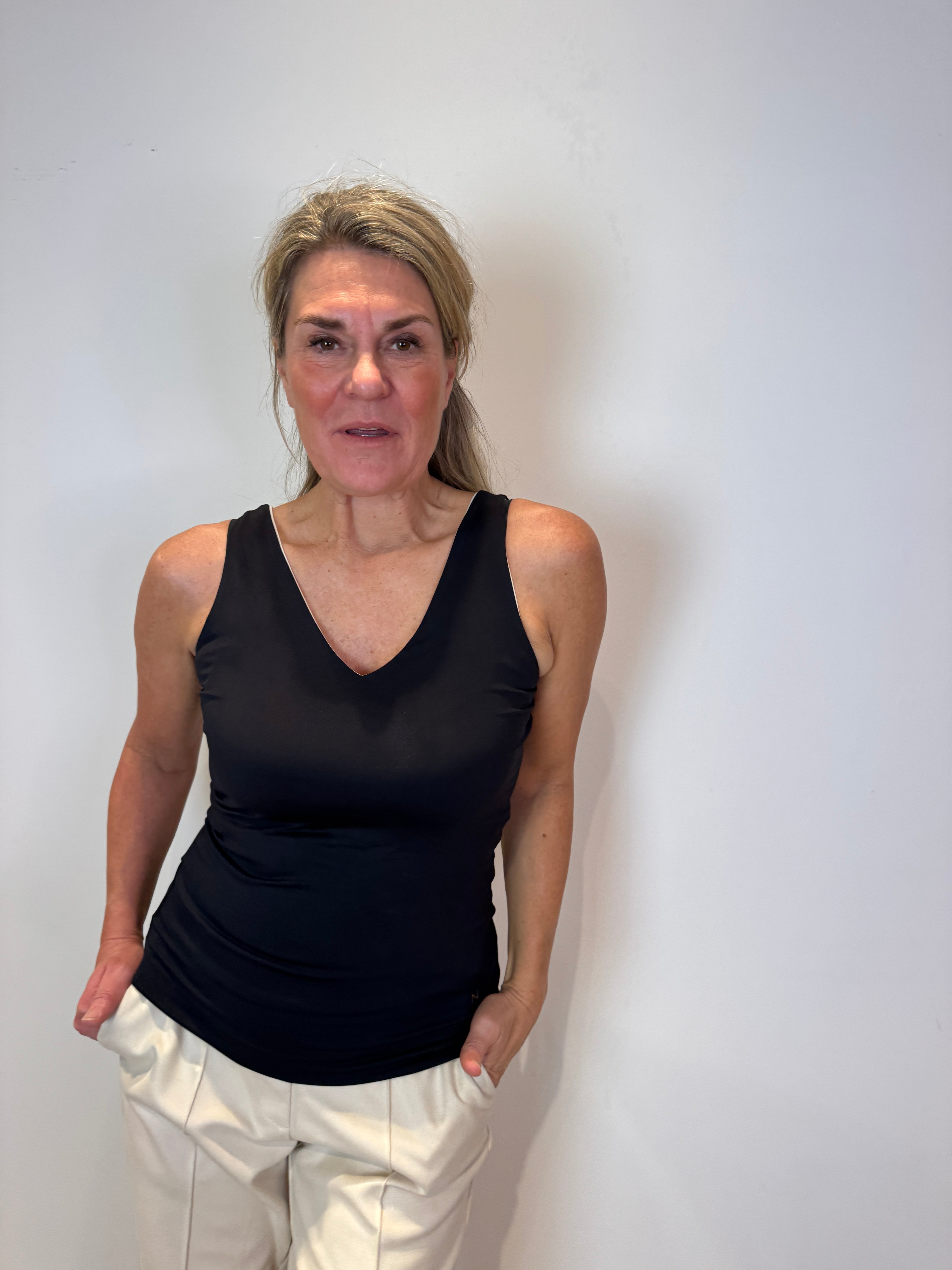 Jolie Singlet - NUKUS