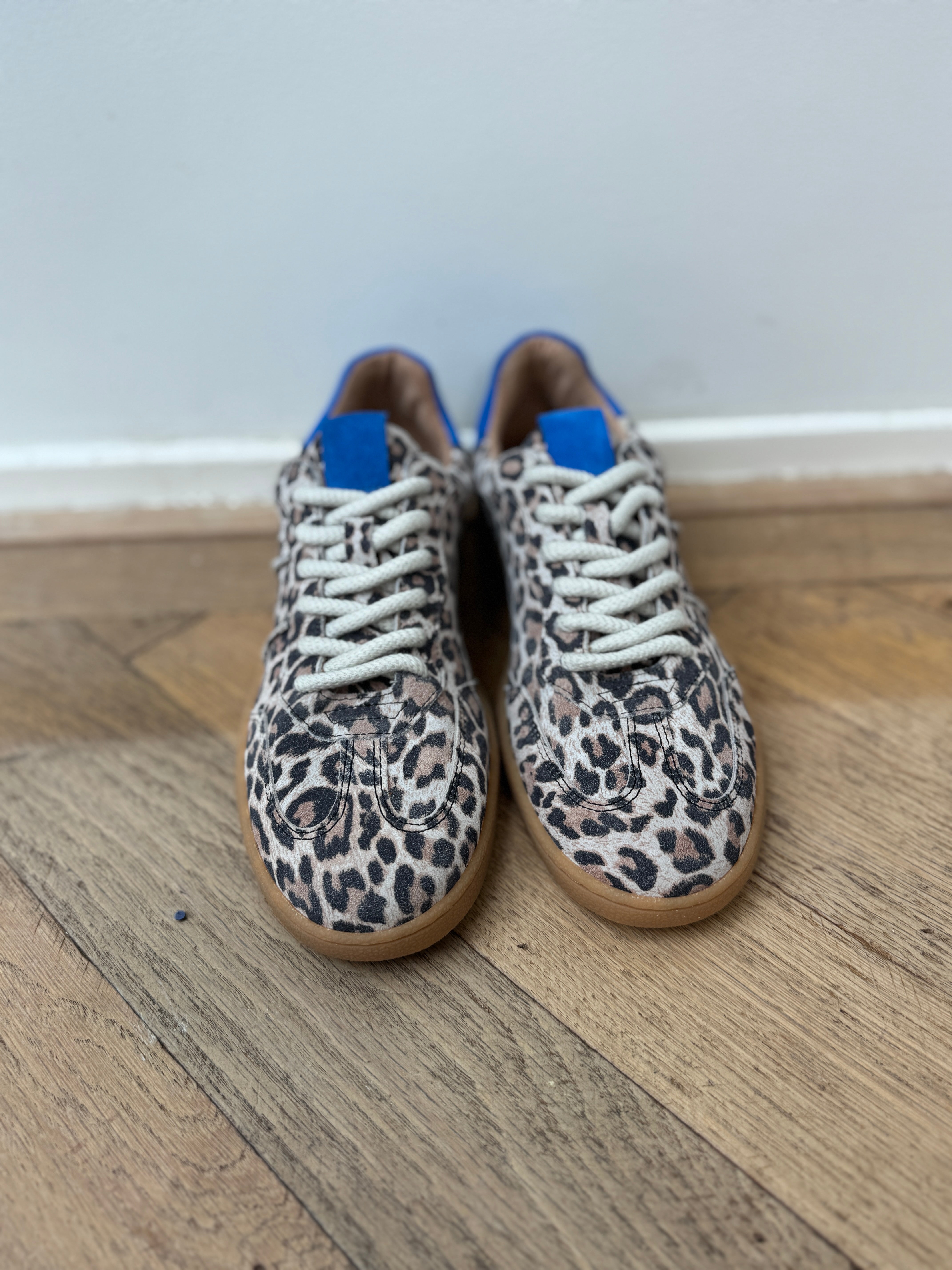 Sneakers - POONA Leopard - DWRS