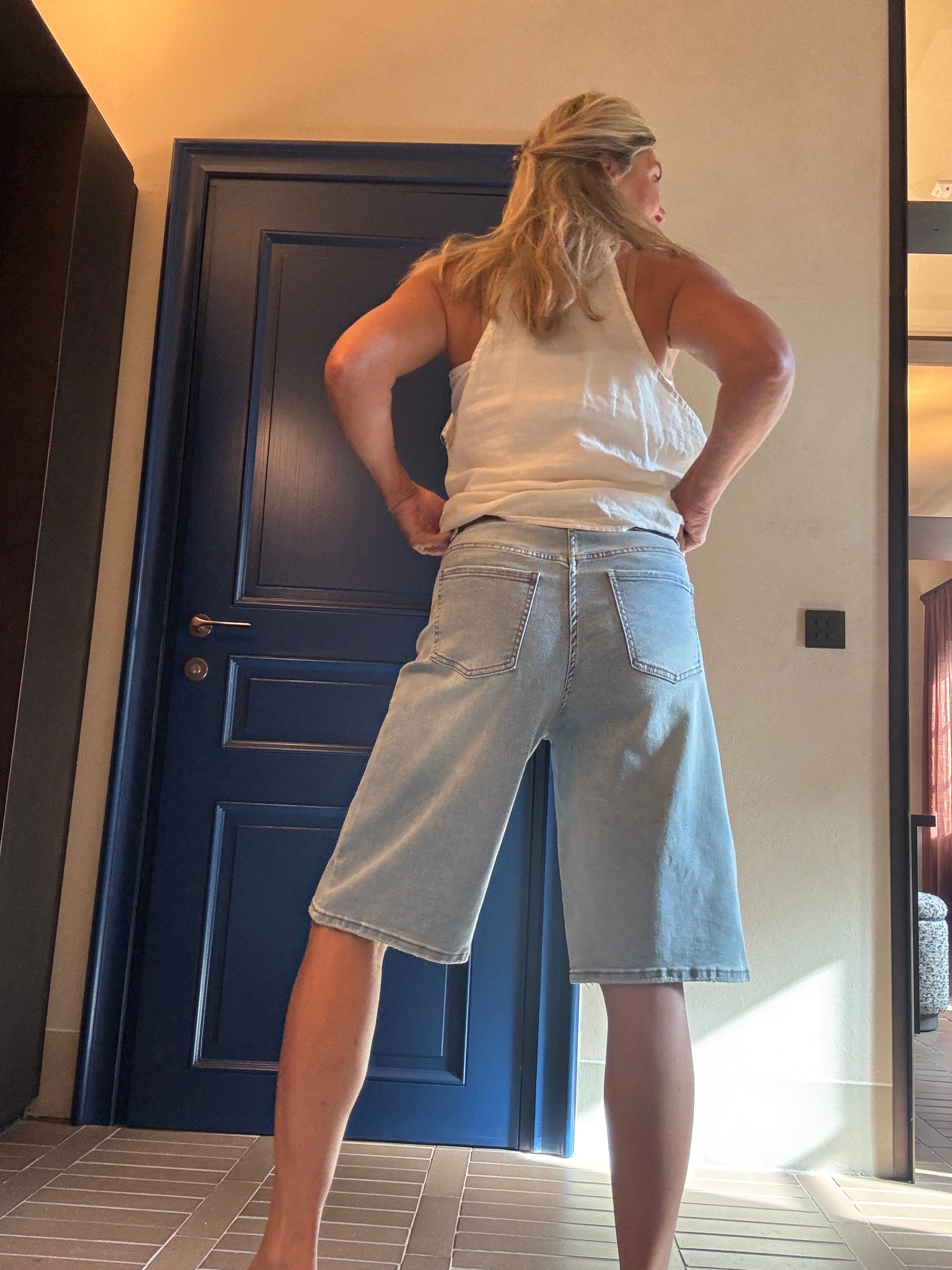Bermuda - Christine