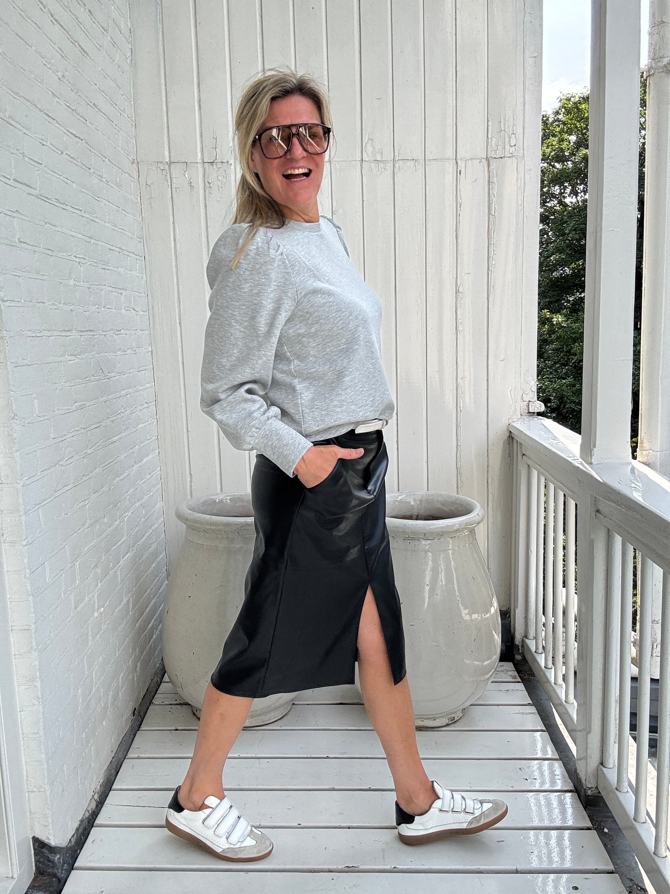Rok - DAGMAR HW MIDI COATED SKIRT - VILA