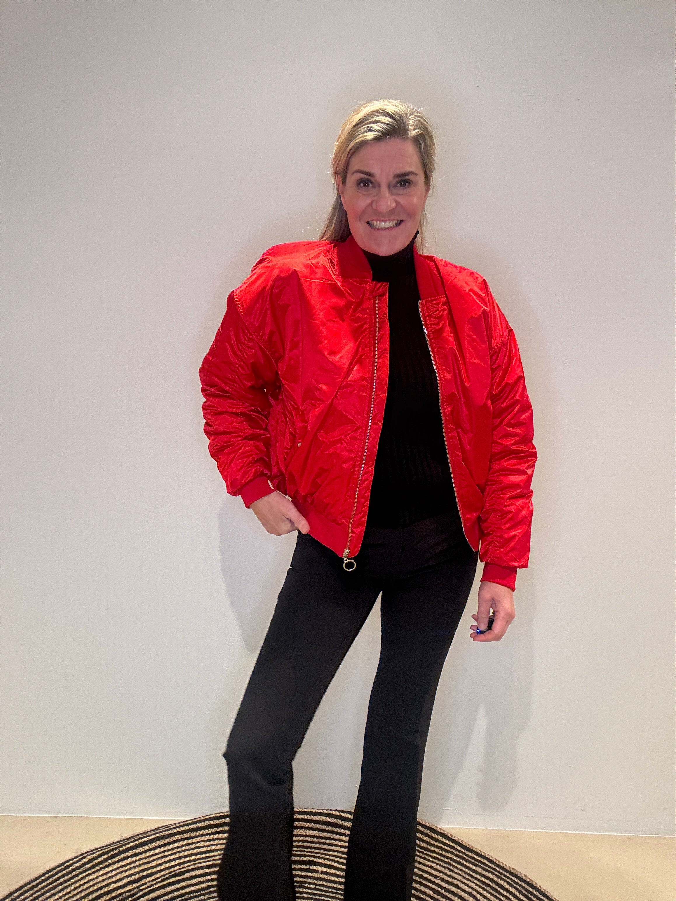 Bomber - Olivia - Cartouche by Suus