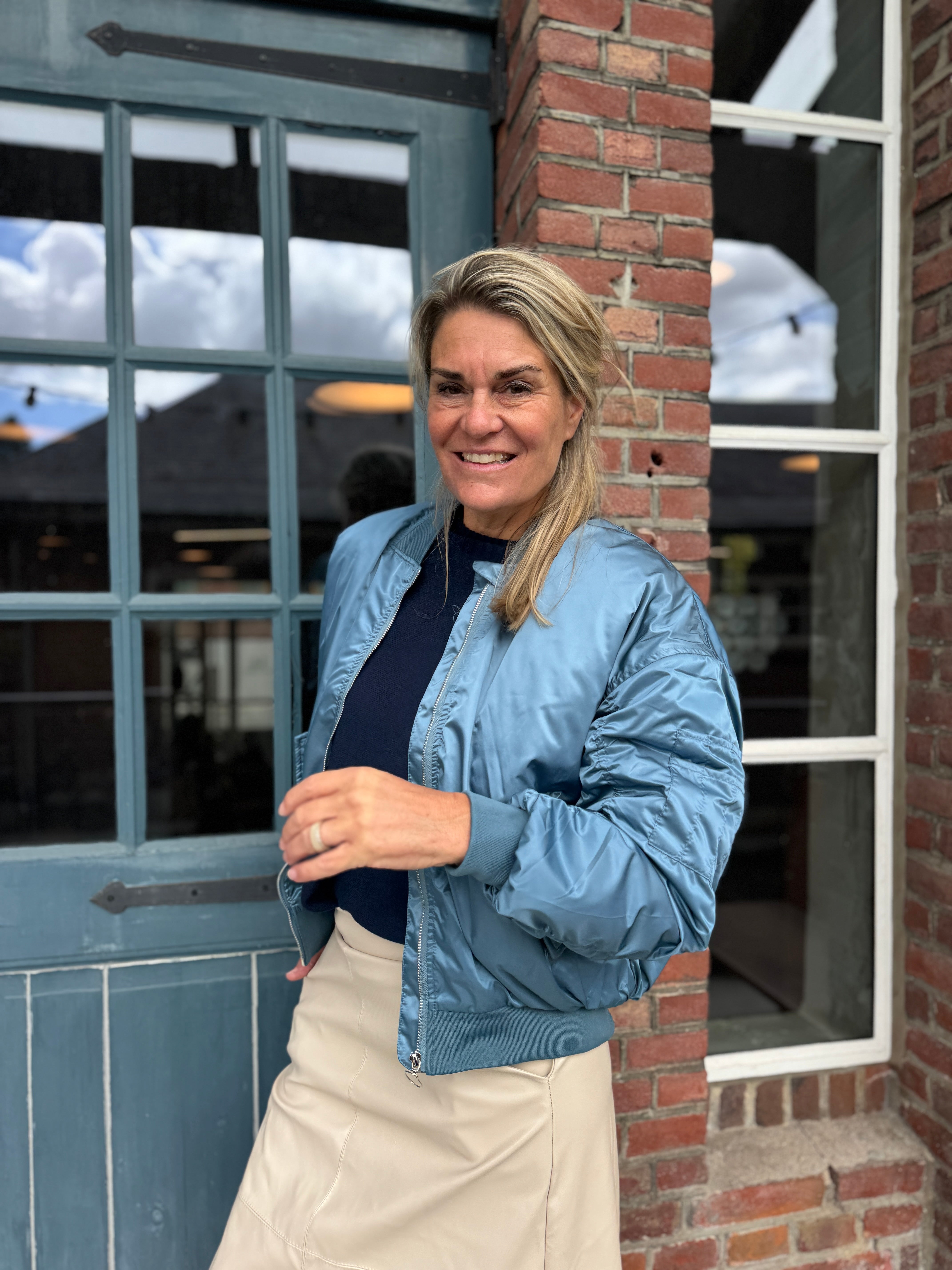 Bomber - Olivia - Cartouche by Suus