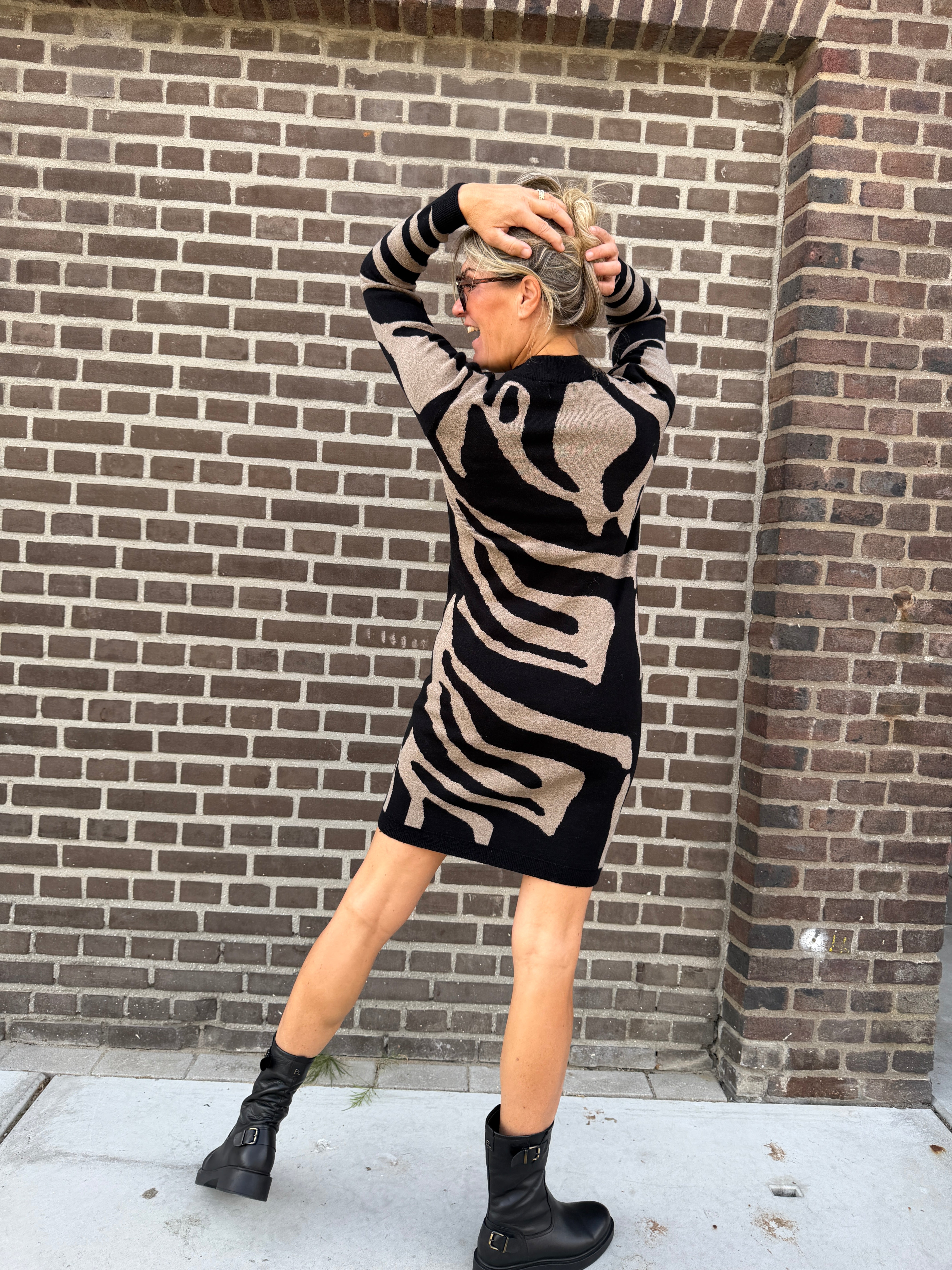 Jurk - RAY LS KNIT DRESS AOP NOOS - Object