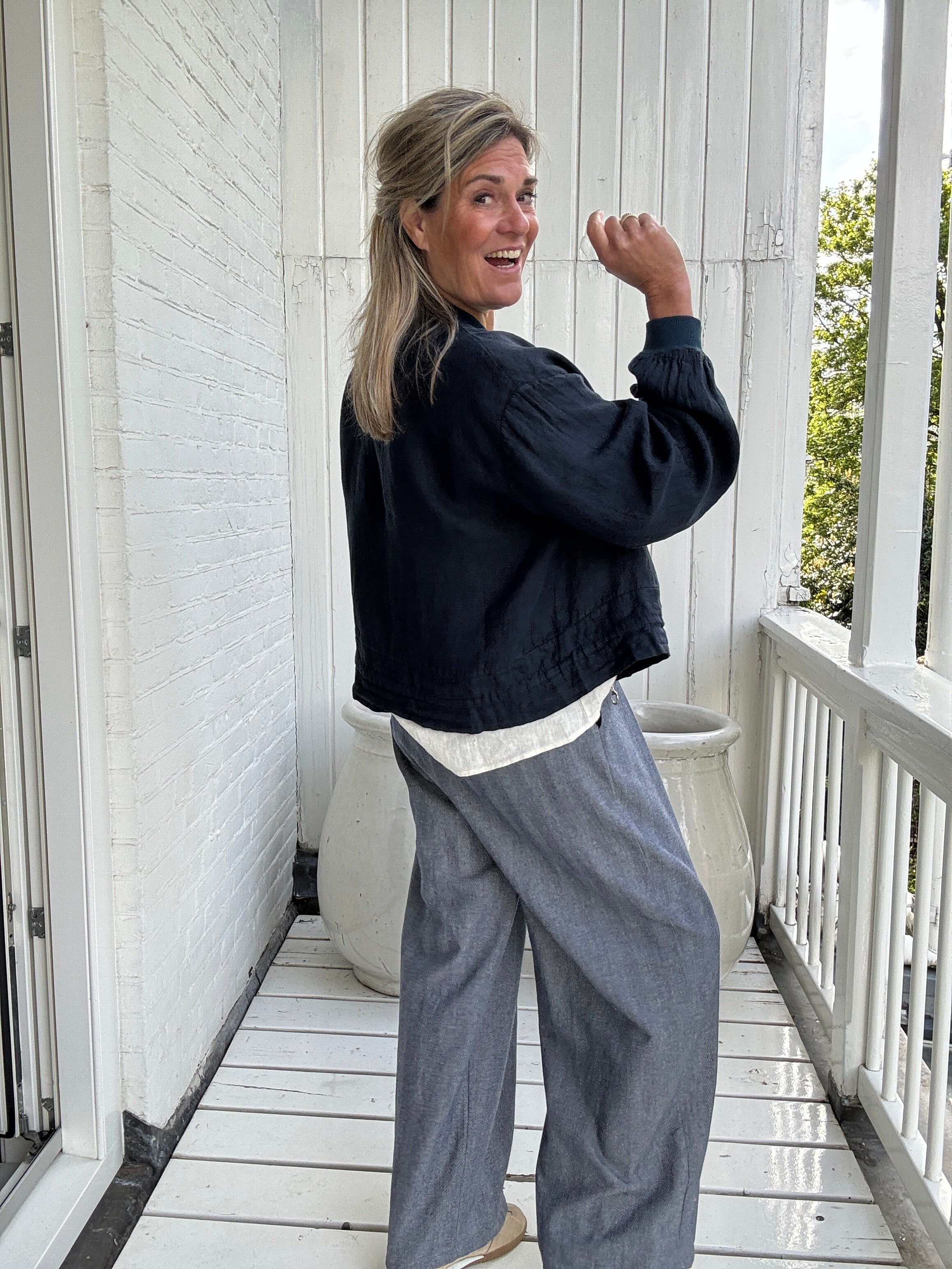 Bomber - Gwen - Cartouche by Suus