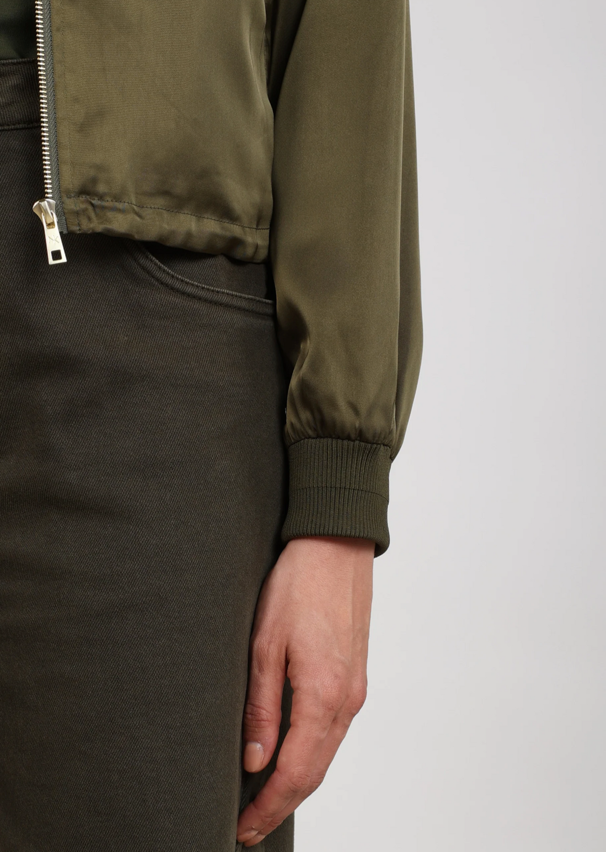 Bomber - Dena Shiny - Nukus