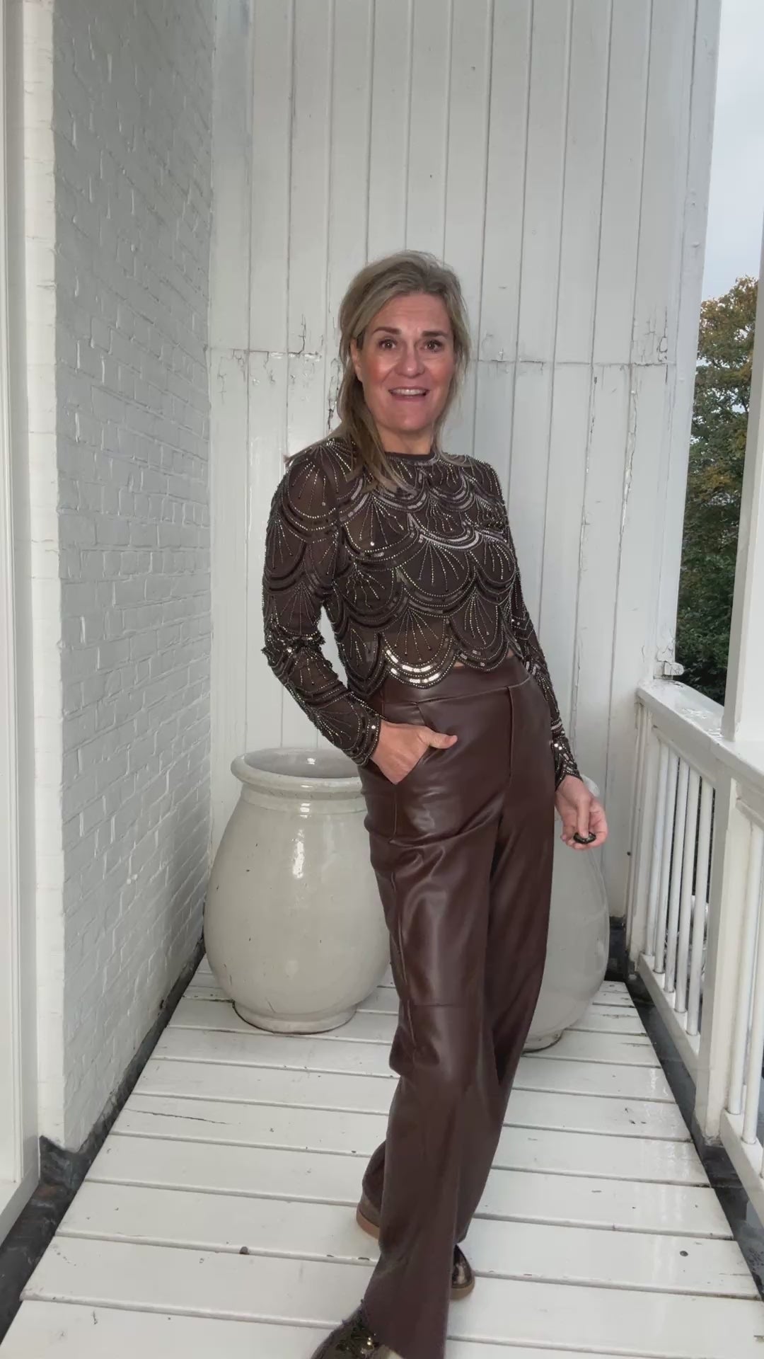 Video laden: Top lange mouw - Laura