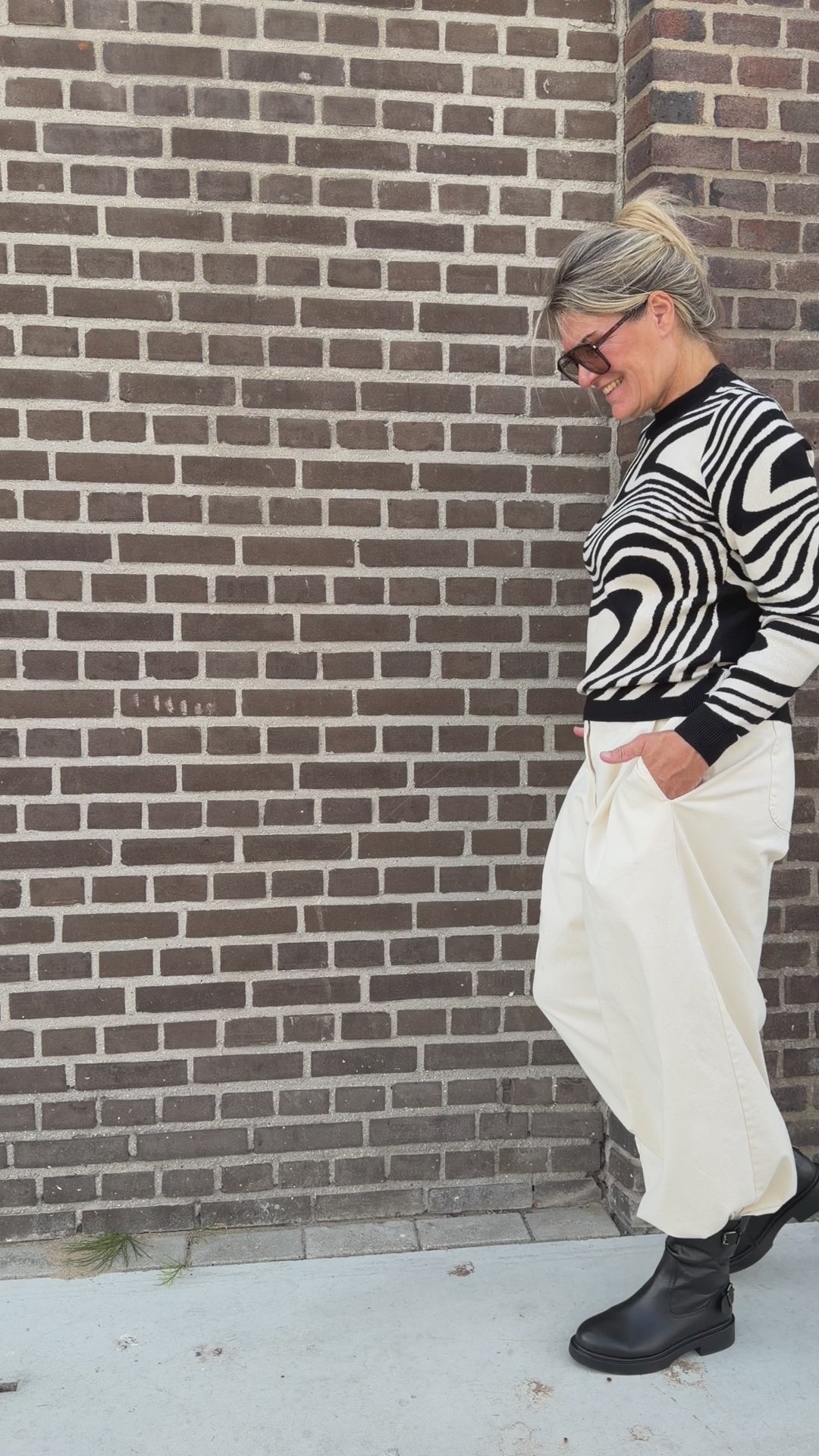 Video laden: Trui - Ray - .Object