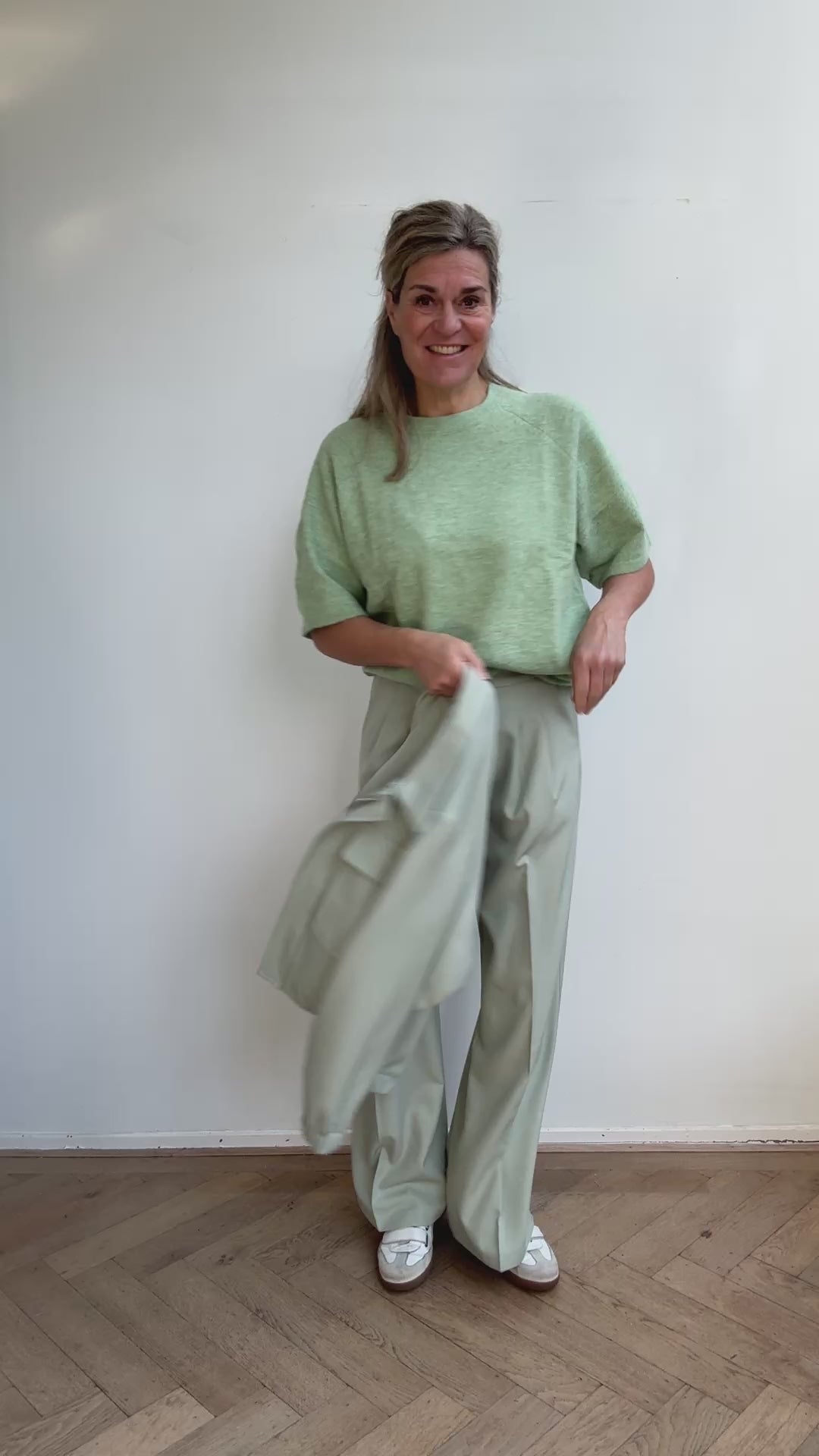 Video laden: Jasje - Mia