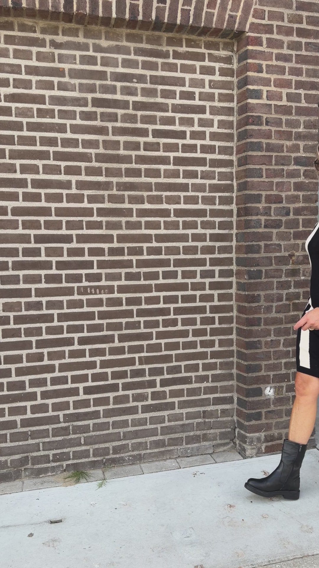 Video laden: Jurk - RAY LS KNIT DRESS AOP NOOS - Object
