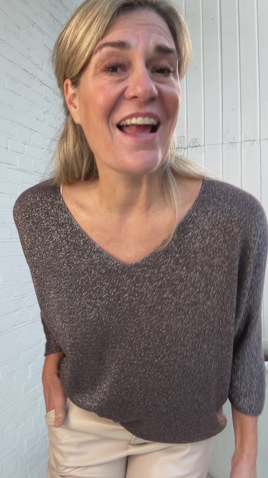 Video laden: Top - Pauline - Cartouche by Suus